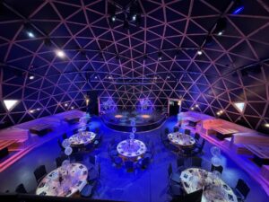 agence-feeling-tours-dome-anniversaire-super-u-clv